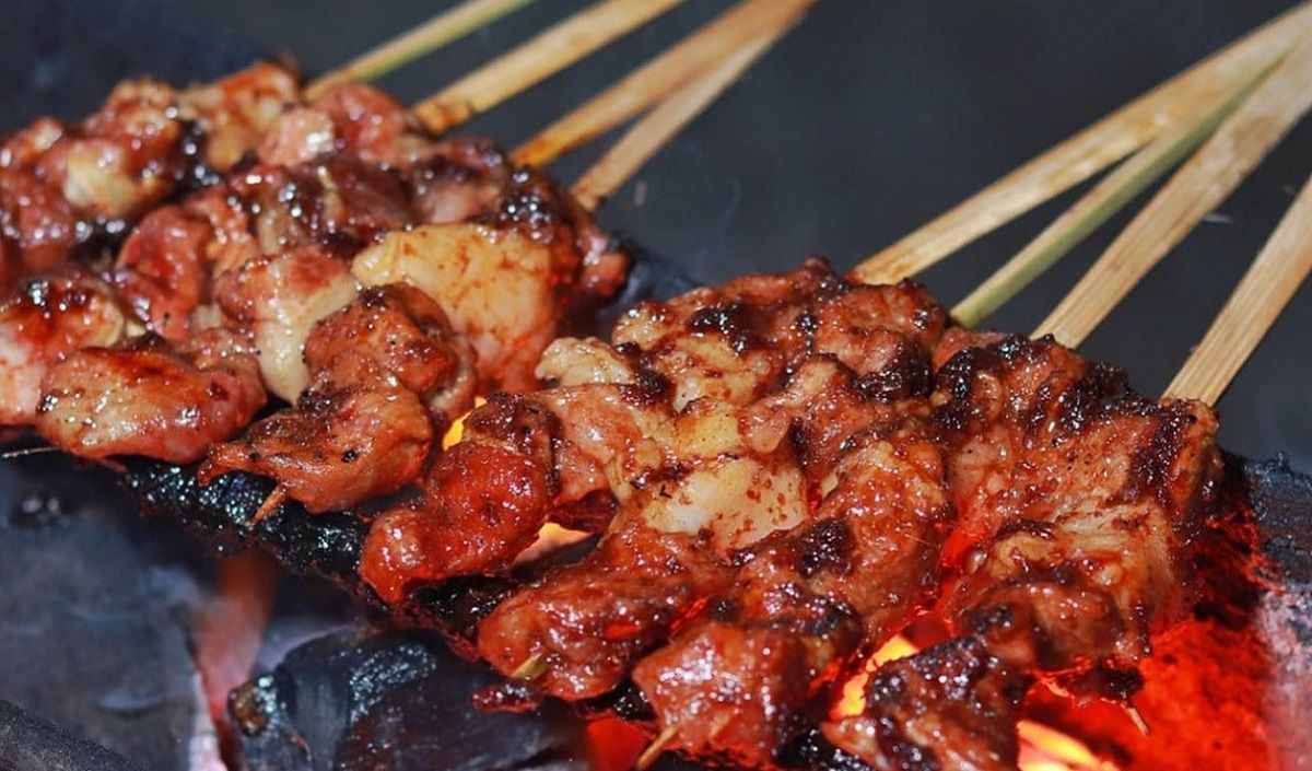 Sate Kambing Muda: Kenikmatan yang Menggoda di Jantung Cilacap